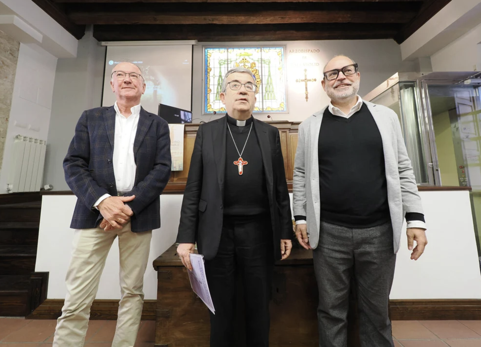 Arte y espiritualidad atraen a estudiantes a la Santa Espina.